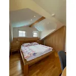 Zur Imme Apartment *